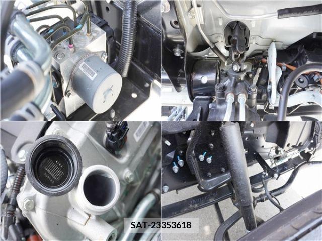 Mitsubishi CANTER 2023-01 208356-17