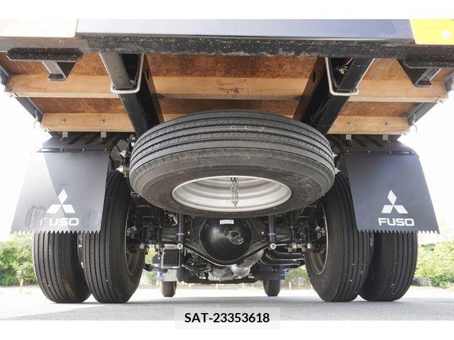 Mitsubishi CANTER 2023-01 208356-6