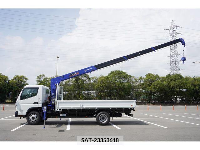 Mitsubishi CANTER 2023-01 208356-10