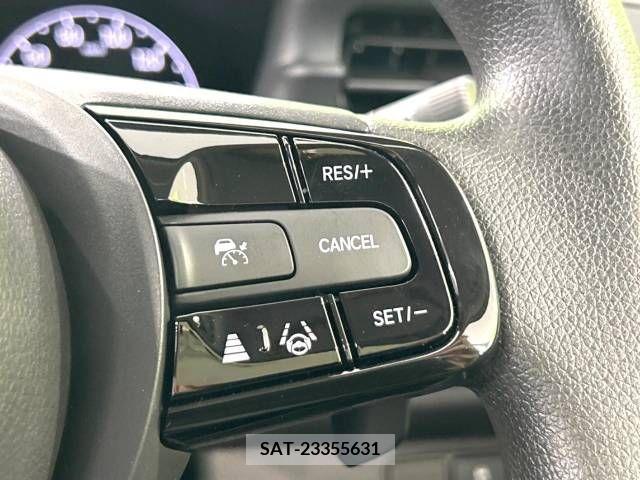 Honda VEZEL 2023-04 342983-3