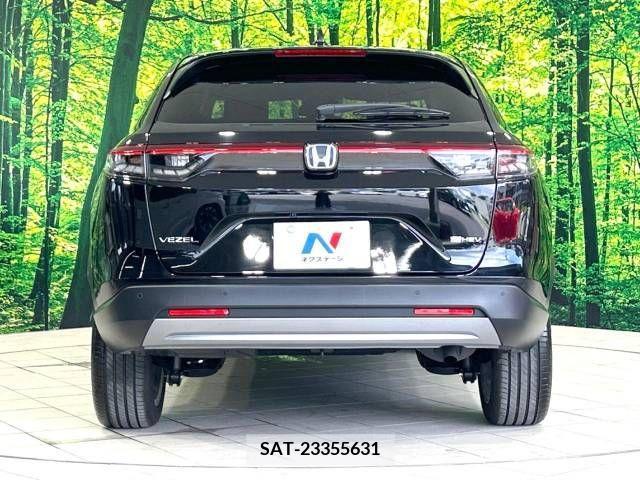 Honda VEZEL 2023-04 342983-15
