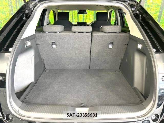Honda VEZEL 2023-04 342983-10