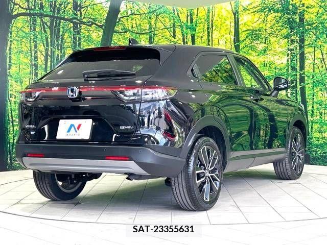 Honda VEZEL 2023-04 342983-17