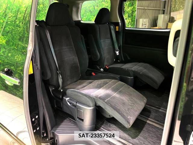 Toyota VELLFIRE 2012-07 369691-8