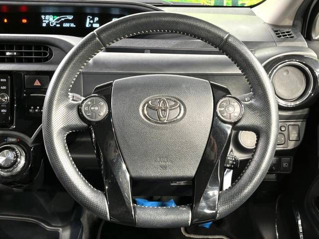 Toyota AQUA 2016-11 185696-11