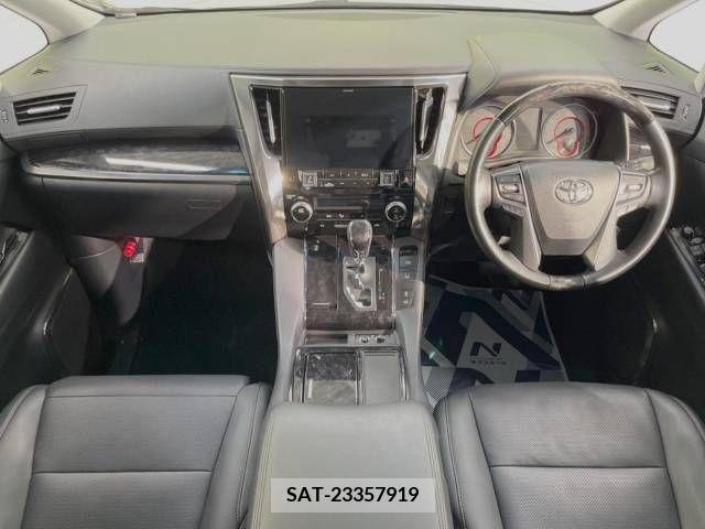 Toyota ALPHARD 2019-08 355574-1