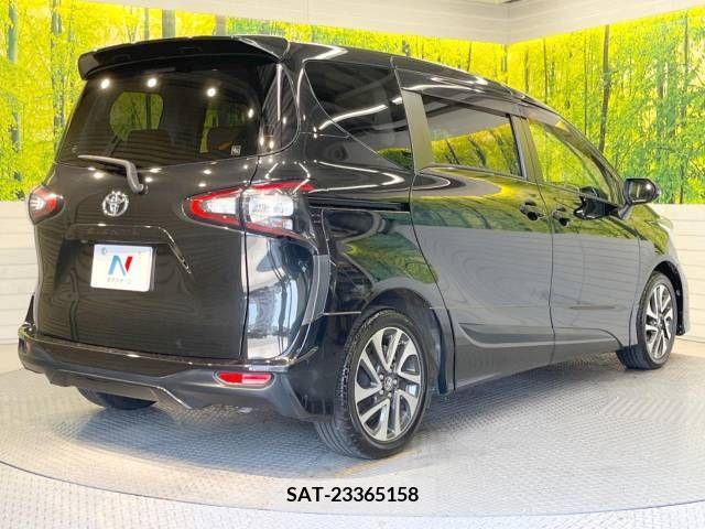 Toyota SIENTA 2016-11 394057-18
