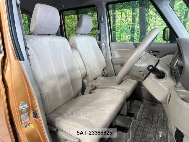 Suzuki SPACIA 2013-11 368496-8
