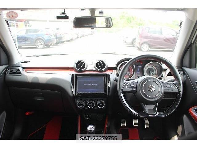 Suzuki SWIFT 2018-02 320795-15