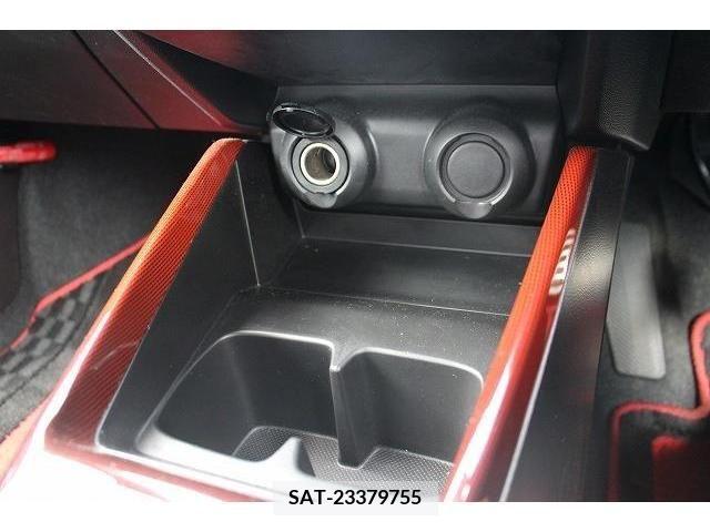 Suzuki SWIFT 2018-02 320795-3