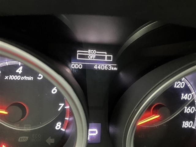 Toyota MARK X 2017-04 5858-16