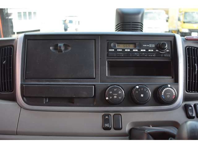 Mitsubishi CANTER 2020-10 22653-14