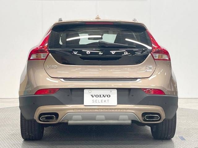 Volvo CROSS COUNTRY 2013-05 180613-16
