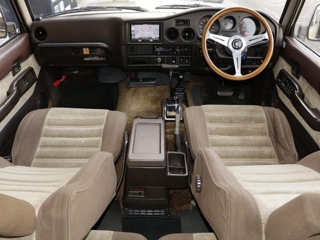 Toyota LAND CRUISER 1989-01 192464-1