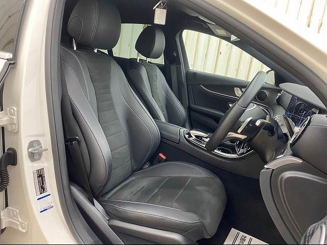 Mercedes Benz E-CLASS 2017-03 8613-11