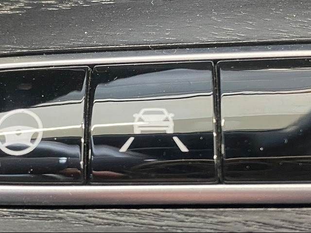 Mercedes Benz E-CLASS 2017-03 8613-4