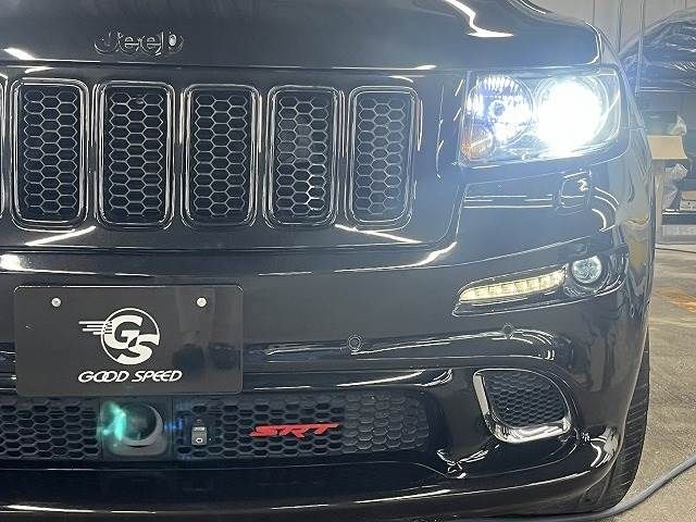 Jeep GRAND CHEROKEE 2013-08 11245-19