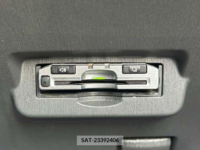 Toyota PRIUS ALPHA 2011-11 322195-13