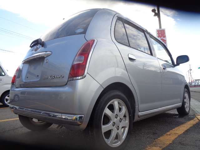 Daihatsu MIRA 2005-09 189817-4