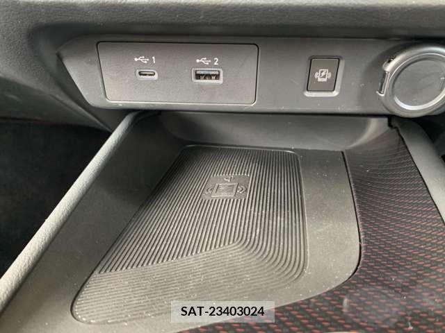 Nissan AURA 2021-10 356671-11