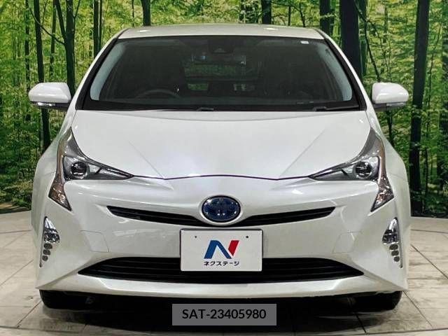 Toyota PRIUS 2016-03 340726-14