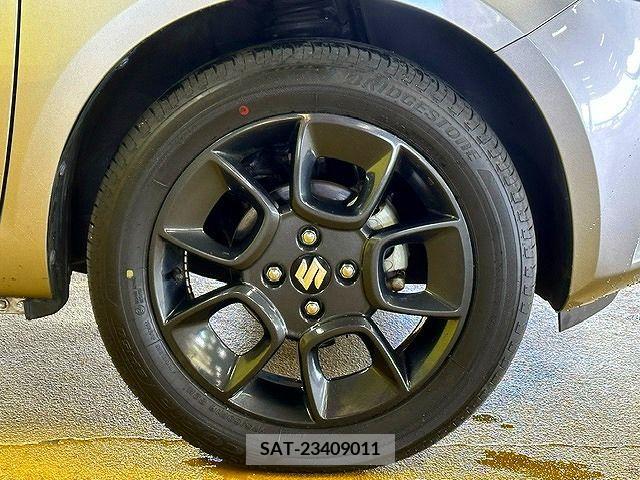 Suzuki IGNIS 2016-02 210887-26