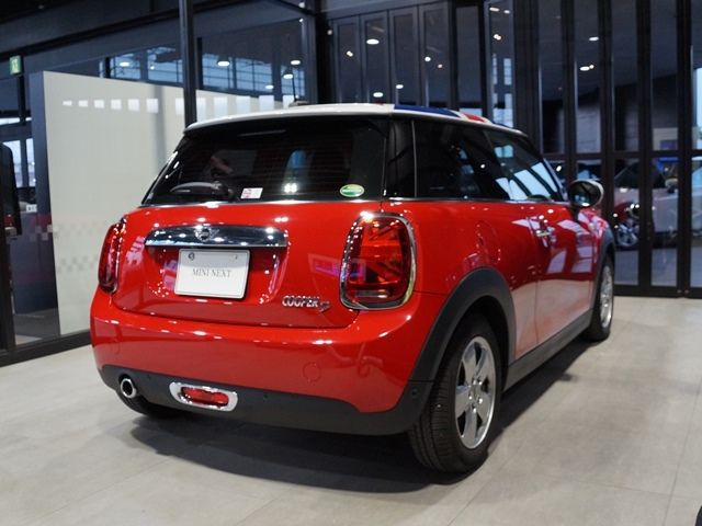 Bmw MINI 2020-11 180-1