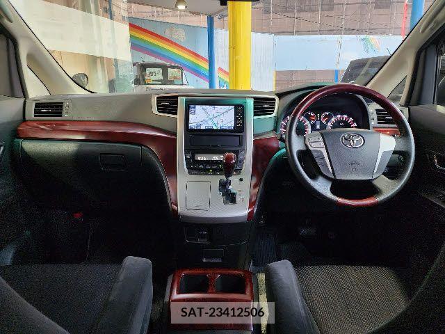 Toyota VELLFIRE 2008-07 220770-1