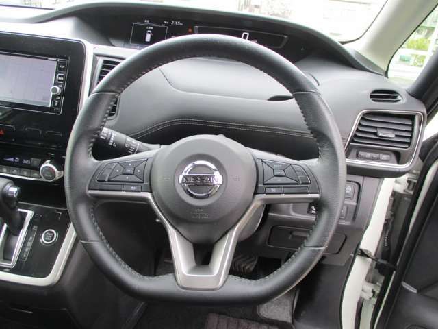 Nissan SERENA 2016-10 18480-6