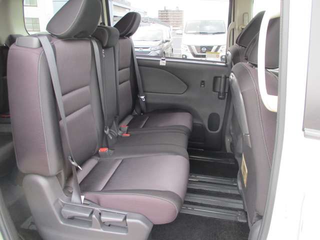 Nissan SERENA 2016-10 18480-12