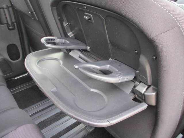 Nissan SERENA 2016-10 18480-11