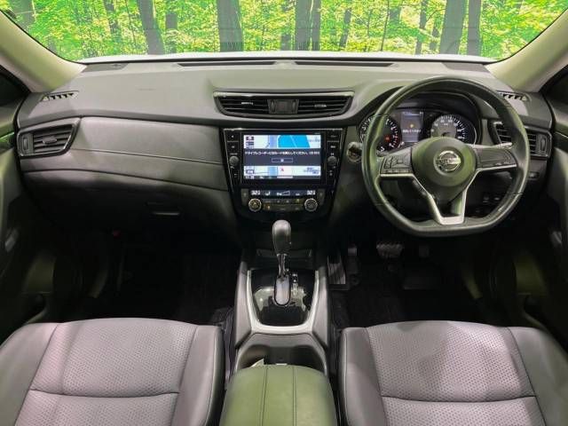 Nissan X-TRAIL 2018-06 195249-1