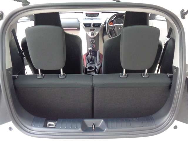 Toyota IQ 2012-01 189739-6