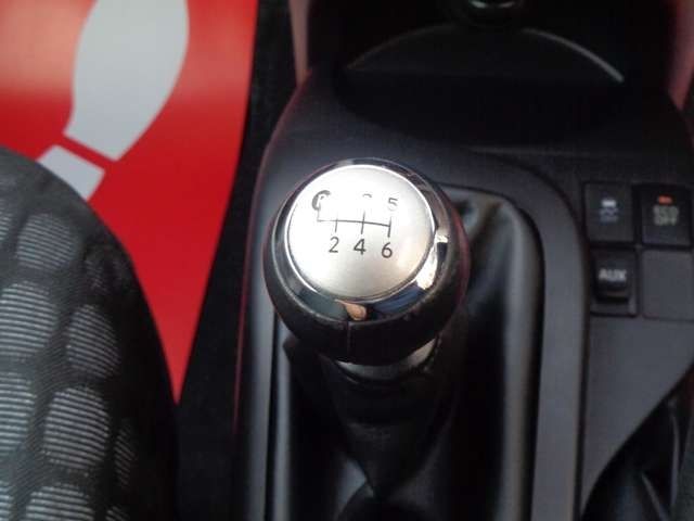 Toyota IQ 2012-01 189739-15