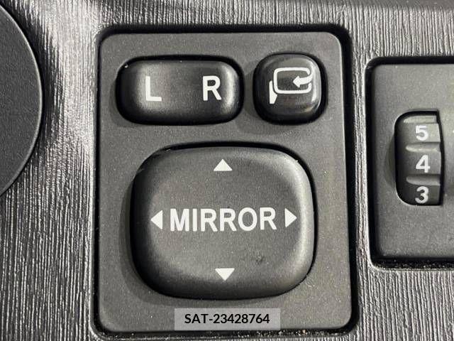 Toyota VITZ 2012-01 314545-5