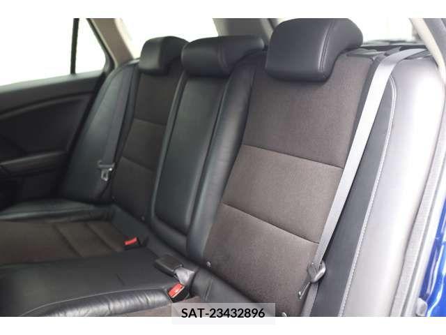 Honda ACCORD TOURER 2009-03 258753-9