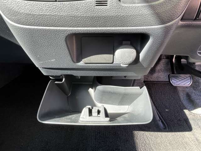 Suzuki SPACIA 2016-09 17825-13