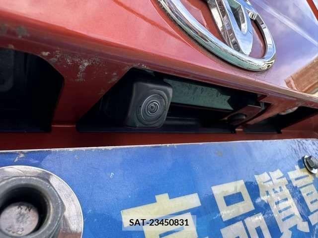 Toyota Pixis Mega 2022-01 366152-9