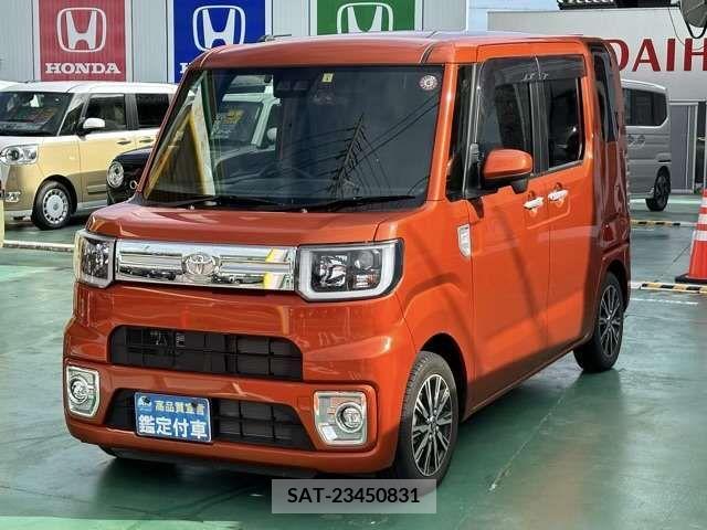 Toyota Pixis Mega 2022-01 366152-2