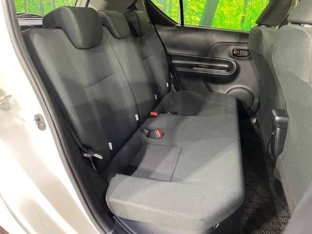 Toyota AQUA 2018-10 181043-10
