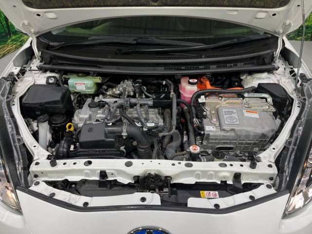 Toyota AQUA 2018-10 181043-18