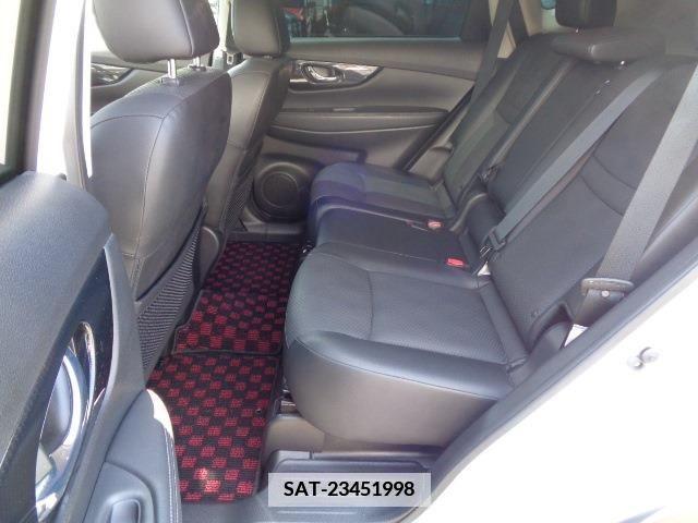 Nissan X-TRAIL 2019-09 371878-14