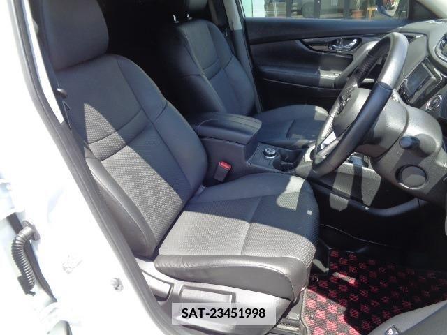 Nissan X-TRAIL 2019-09 371878-12