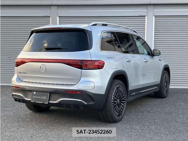 Mercedes Benz EQB 2022-08 221670-1