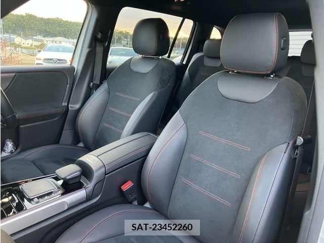Mercedes Benz EQB 2022-08 221670-12