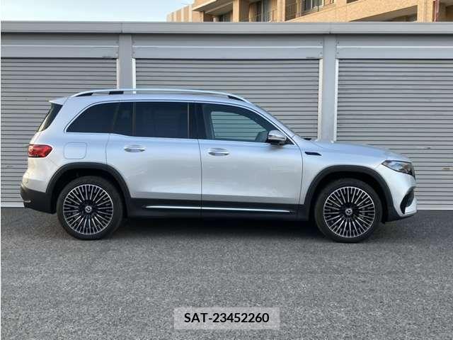 Mercedes Benz EQB 2022-08 221670-7