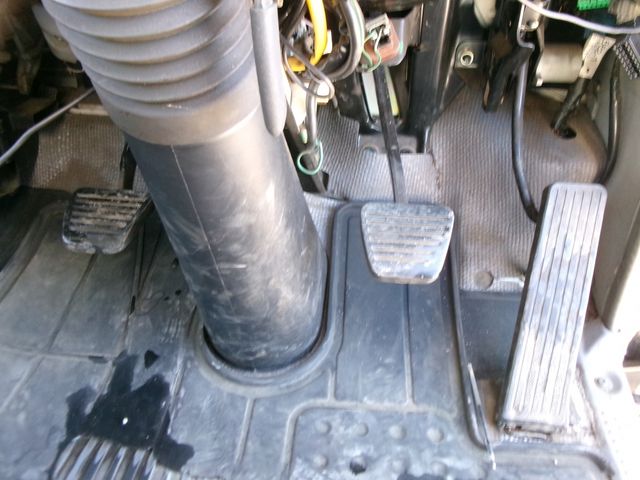 Isuzu ELF TRUCK 2006-09 196509-12