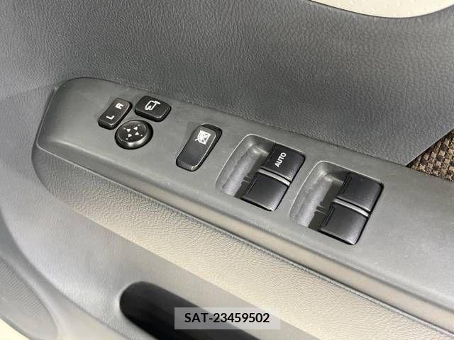 Suzuki MR WAGON 2013-08 364337-5