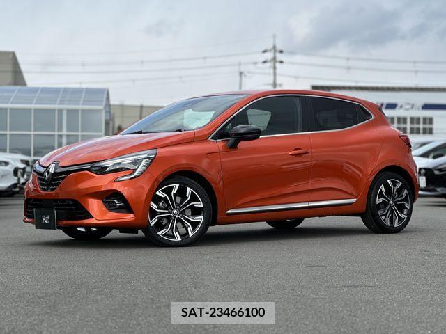 Renault LUTECIA 2022-03 221117-0