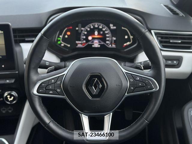 Renault LUTECIA 2022-03 221117-2